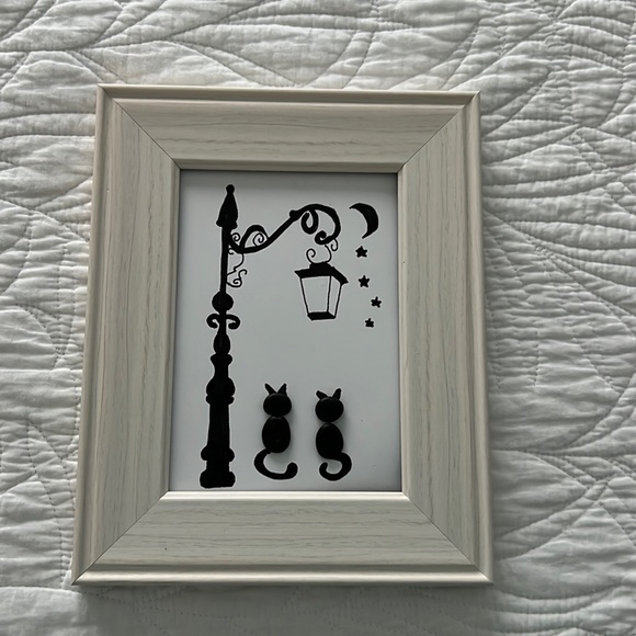 Other - Pebble Art Cats under street light